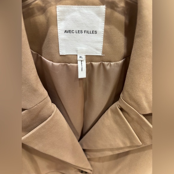 NEW Avec Les Filles Cinched Tan Blazer Size XL - Picture 8 of 9